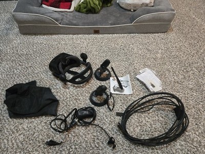 HP Reverb G2 VR Headset with controllers