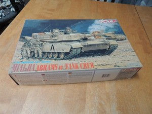 DML M1A1-HA Abrams Tank w/Tank Crew Model Kit Unbuilt Open Box 1/35 #3517