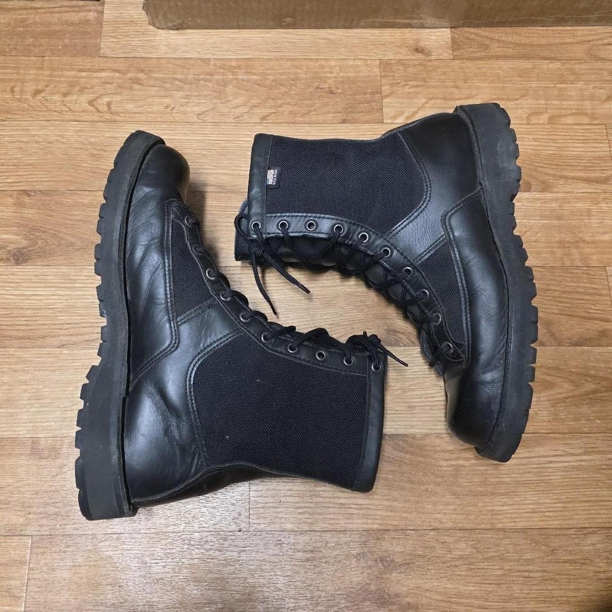 DANNER ACADIA 69210 Boots Mens Size 12 Vibram Gore Tex 200g Lace