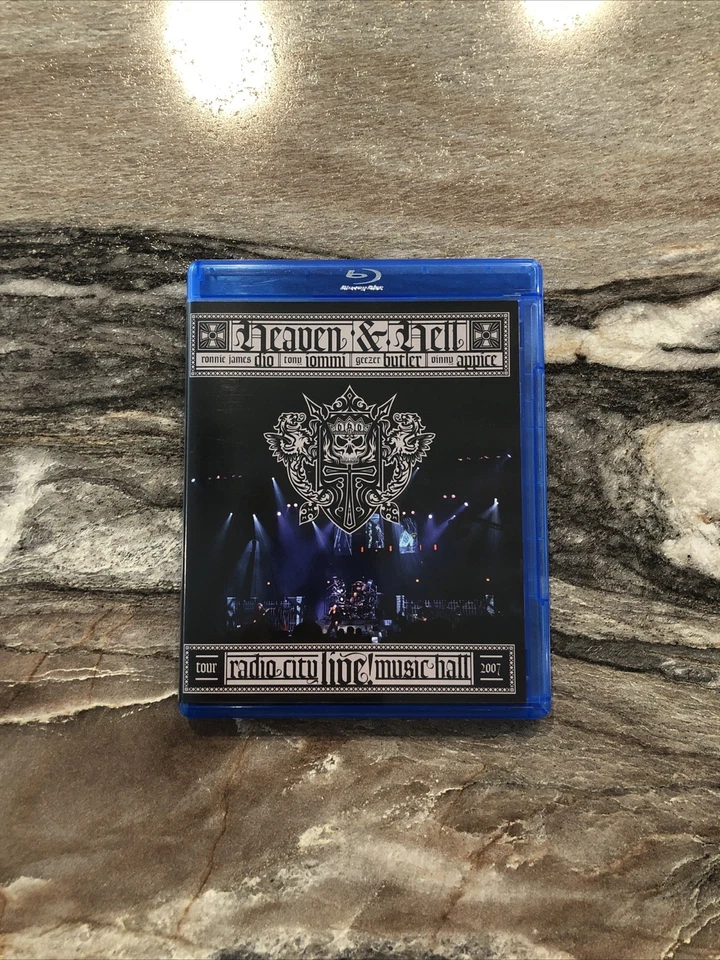 Heaven And Hell Live From Radio City Music Hall 2011 Blu-Ray Dio Iommi Like New - Image 3 of 4