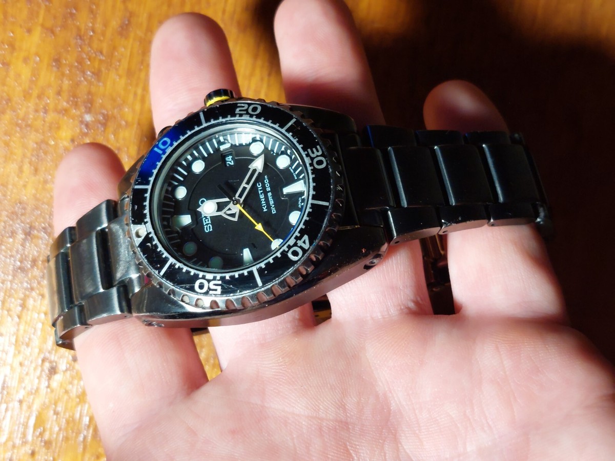 Seiko kenetic 42mm 5m62-0BL0 Dive Watch, Serviced with New Seiko kenetic 42mm 5m62-0BL0 Dive Watch, Serviced with New