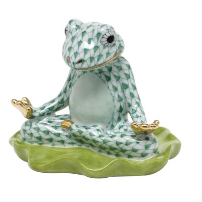 HEREND,  YOGA FROG,  GREEN FISHNET,  #VHV-05793,  BRAND NEW, MINT & BOX!