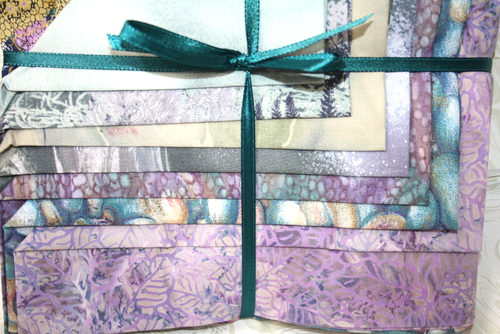 8 FAT QUARTERS APRIL SHOWERS- 100% COTTON FABRIC - Imagen 2 de 2