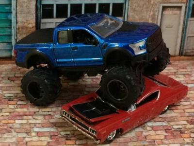 Monster 2017 17 Ford F 150 Raptor 4x4 Truck 164 Scale Limited Edition Y1 Ebay