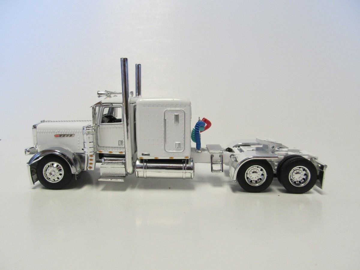 DCP ダイキャストプロモーション 1/64 PETERBILT 389 白 DCP 1/64 SCALE 389 PETERBILT FLAT TOP WHITE, PRIDE & CLASS