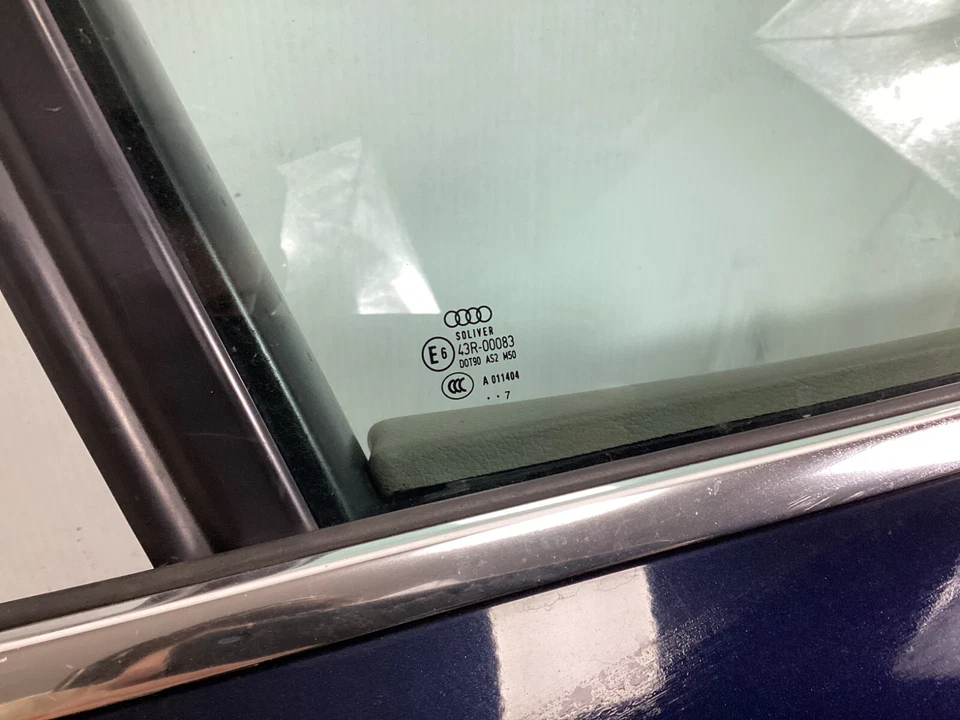 2008-2010 AUDI A6 FRONT RIGHT PASSENGER SIDE COMPLETE DOOR SHELL W/ GLASS OEM . Foto 2 de 4