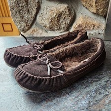 BONGO Chocolate Brown Suede/Fur Lined Slippers Size 9