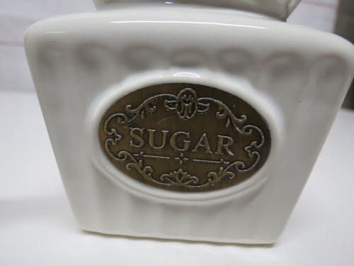 THL Lattice Farmhouse Kitchen Milk & Sugar Container Set Ceramic White Chic - Picture 3 of 10