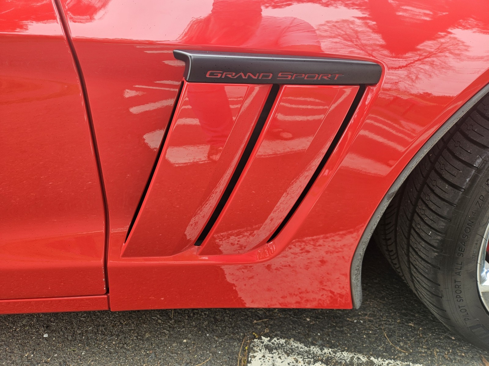 2012 Red Chevrolet Corvette   | C6 Corvette Photo 6