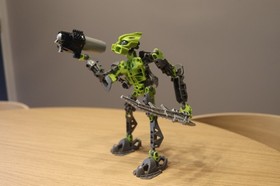 LEGO BIONICLE: Toa Lewa 8686 - Midak Skyblaster Included
