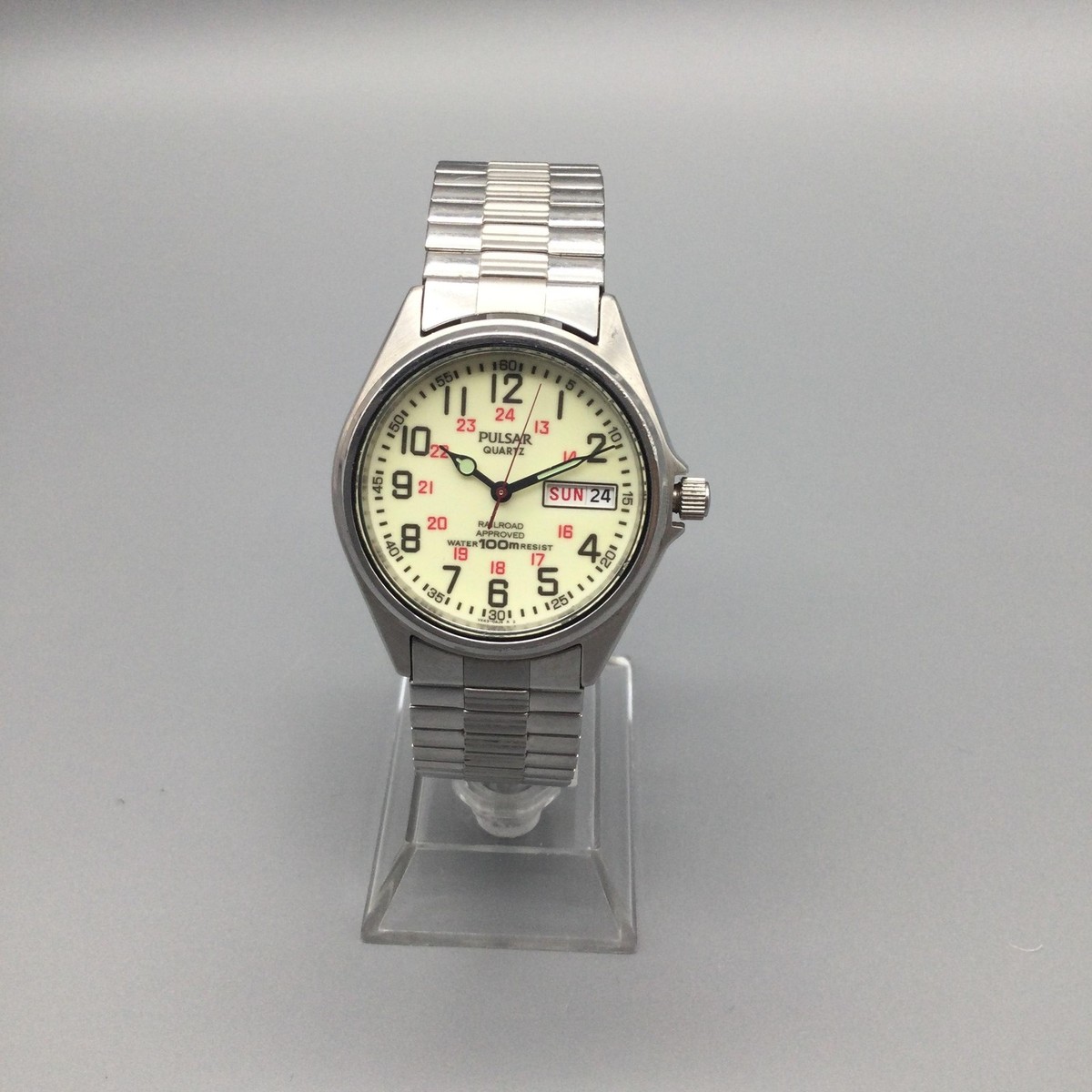 Pulsar Mens Watch 40mm Railroad Luminous Dial Day Date VX43-0AD0