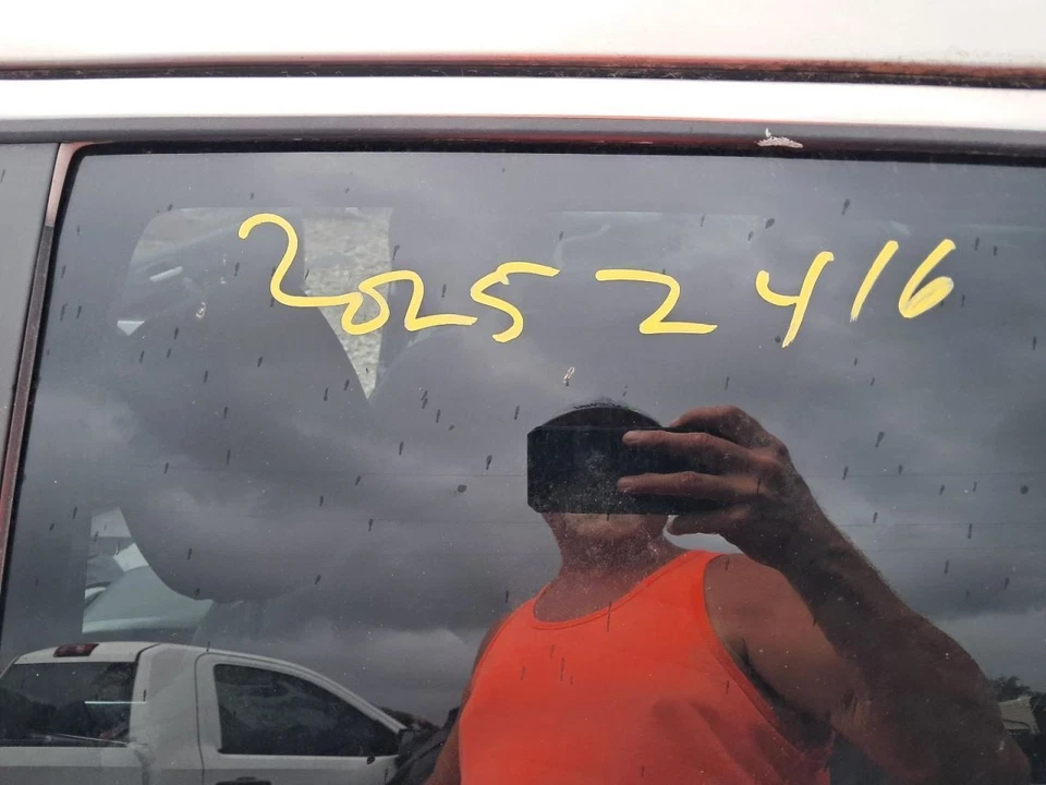 (LOCAL PICKUP ONLY) Driver Left Rear Side Door Fits 07-12 MAZDA CX-7 2626193 Foto 3 de 4