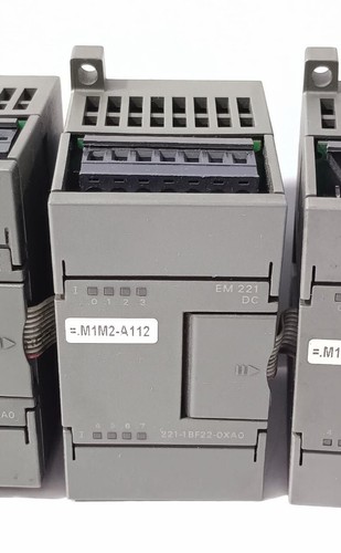 SIEMENS (1)6ES7214-1AD22-0XB0,(1) 6ES7223-1BH22-0XA0,(3)6ES7221-1BF22-0XA0, PLC - Picture 11 of 13