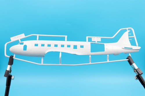 Kit Modelo Avión Basler Bt 67 Escala 1:72 A&A Modelos AA7242 - Imagen 4 de 15