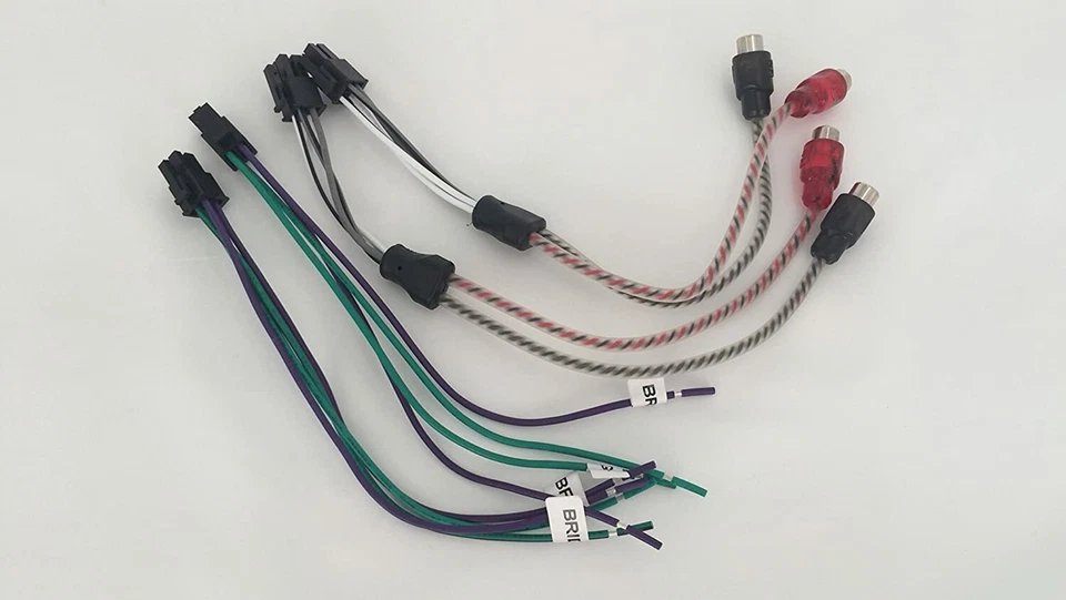 Cerwin Vega  6x9" Horn Speakers 6.5 coax speakers 1200W 4-CH Class D Amplifier - Image 4 of 4