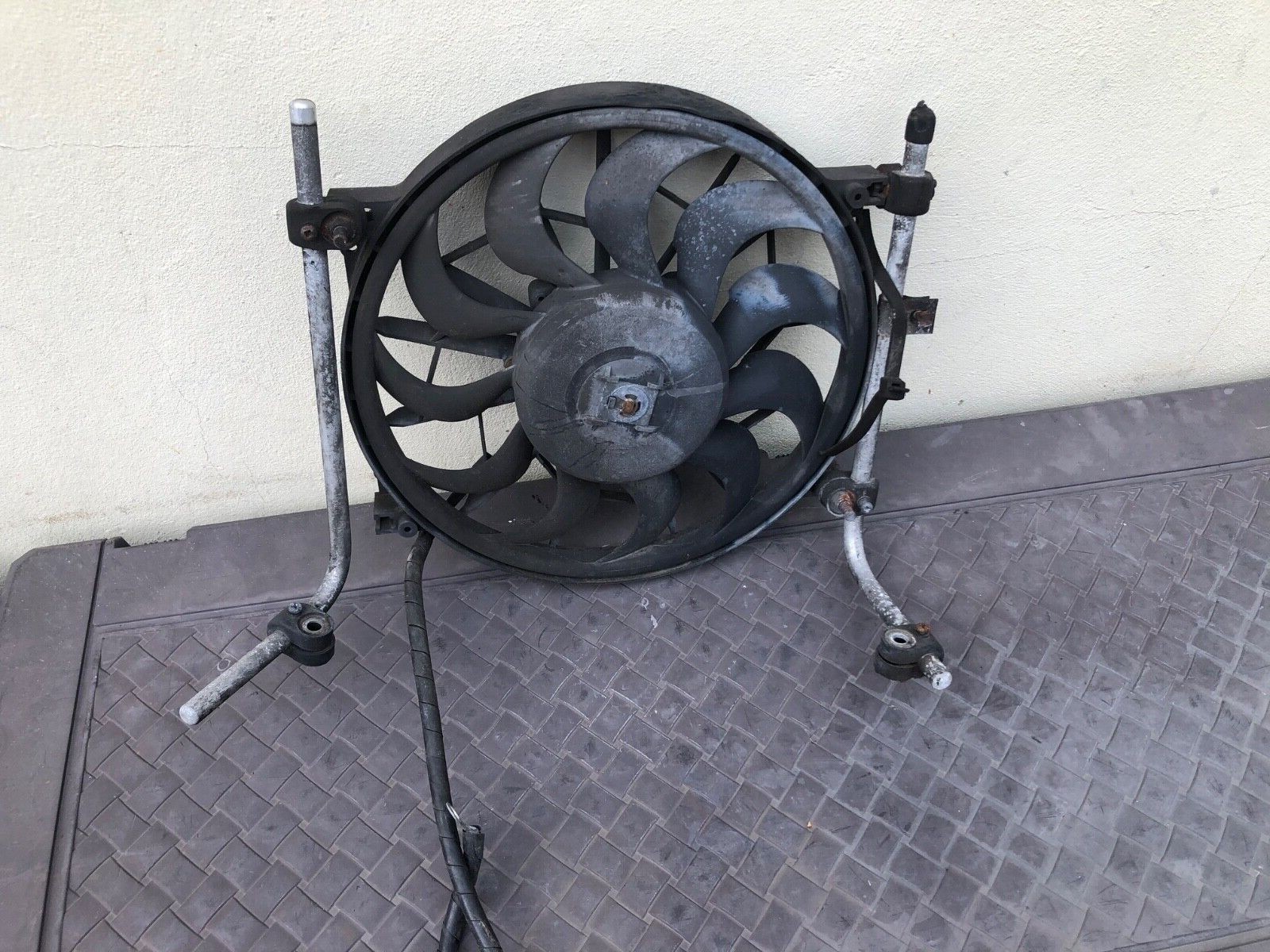 MGB ELECTRIC FAN ASSEMBLY eBay