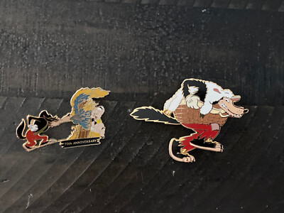 Disney Lot Of 2 Pins - Big Bad Wolf 3 Little Pigs Pins - 70th Anniversary LE