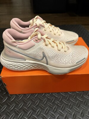 NIKE　RUNNING Amazon.com | Nike Journey Run Men's Road Running Shoes