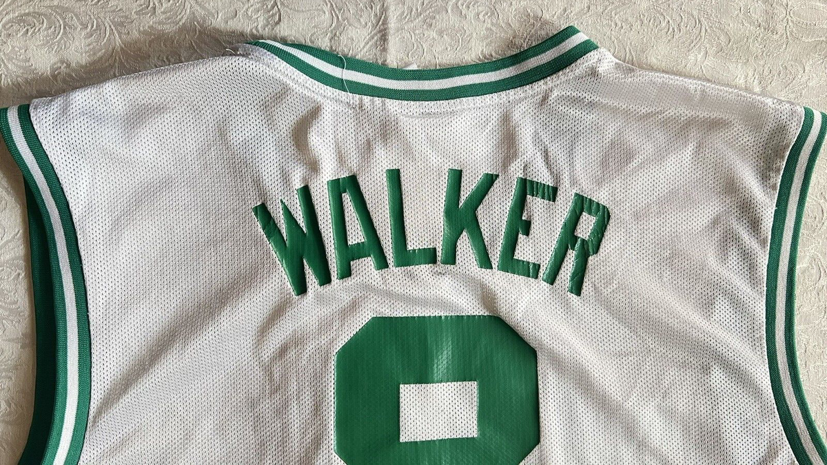 Vintage Antoine Walker Boston Celtics L Reebok Jersey #8 NBA