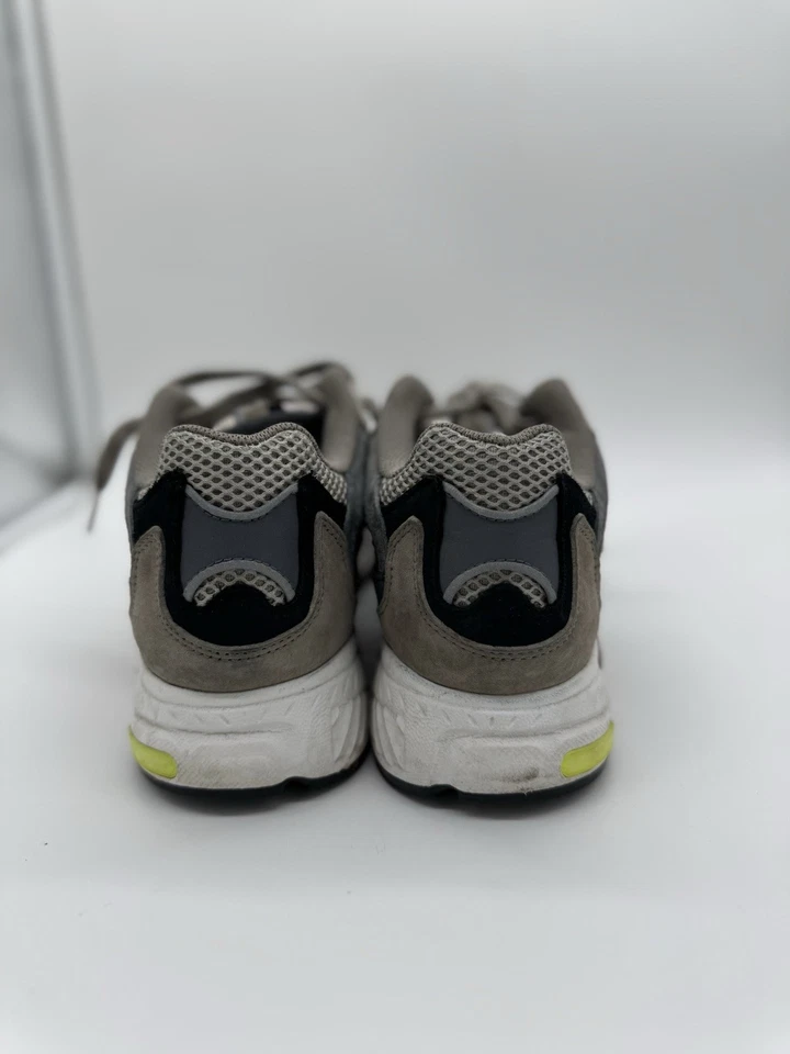 LIGEIRAMENTE USADO Adidas Temper Run "Marrom Claro" G2790 EUA MASCULINO TAMANHO 10 sem Caixa - Imagem 4 de 4