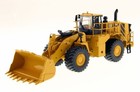 Diecast Masters Caterpillar 988K  Wheel Loader 85901 1:50 LARGE MODEL