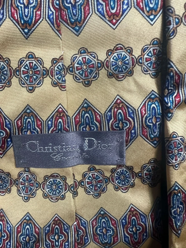 Christian Dior мужской галстук 100% шелк геометрический узор галстук декольте Канада сделано - Изображение 4 из 4