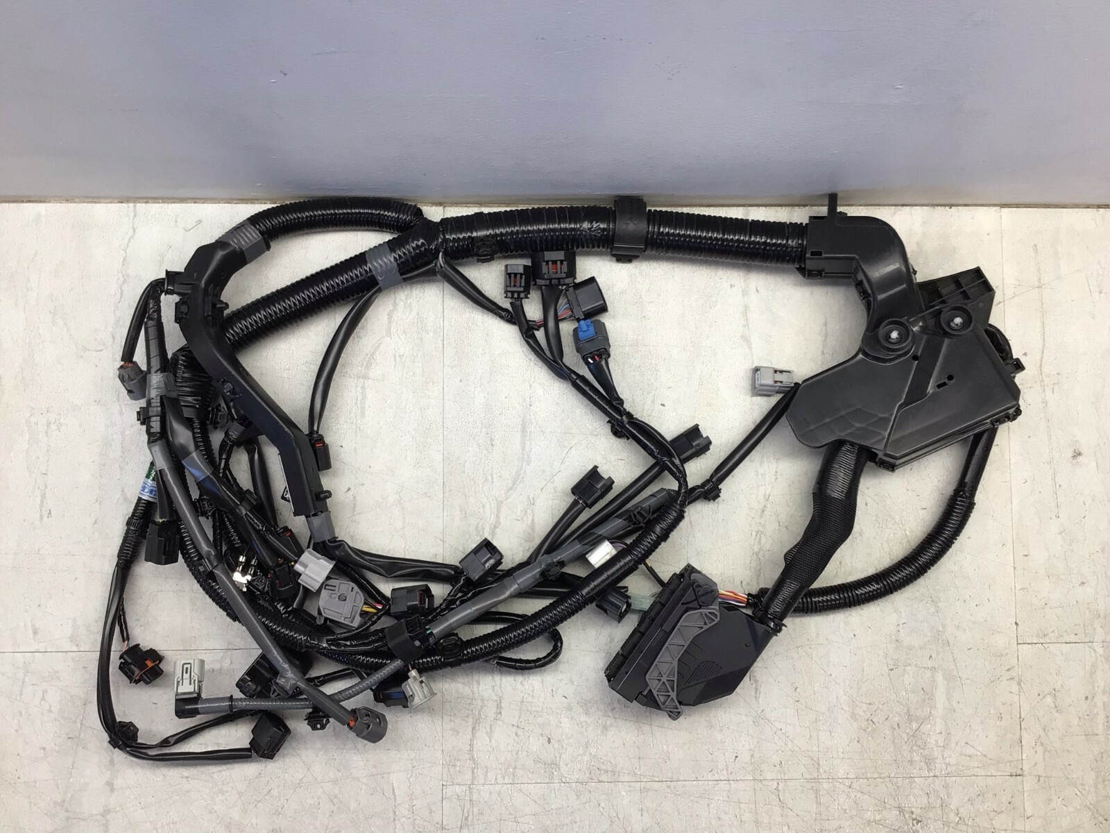 OEM 2017 Mazda Cx5 2.5l Touring Engine Wiring Harness Emission 
