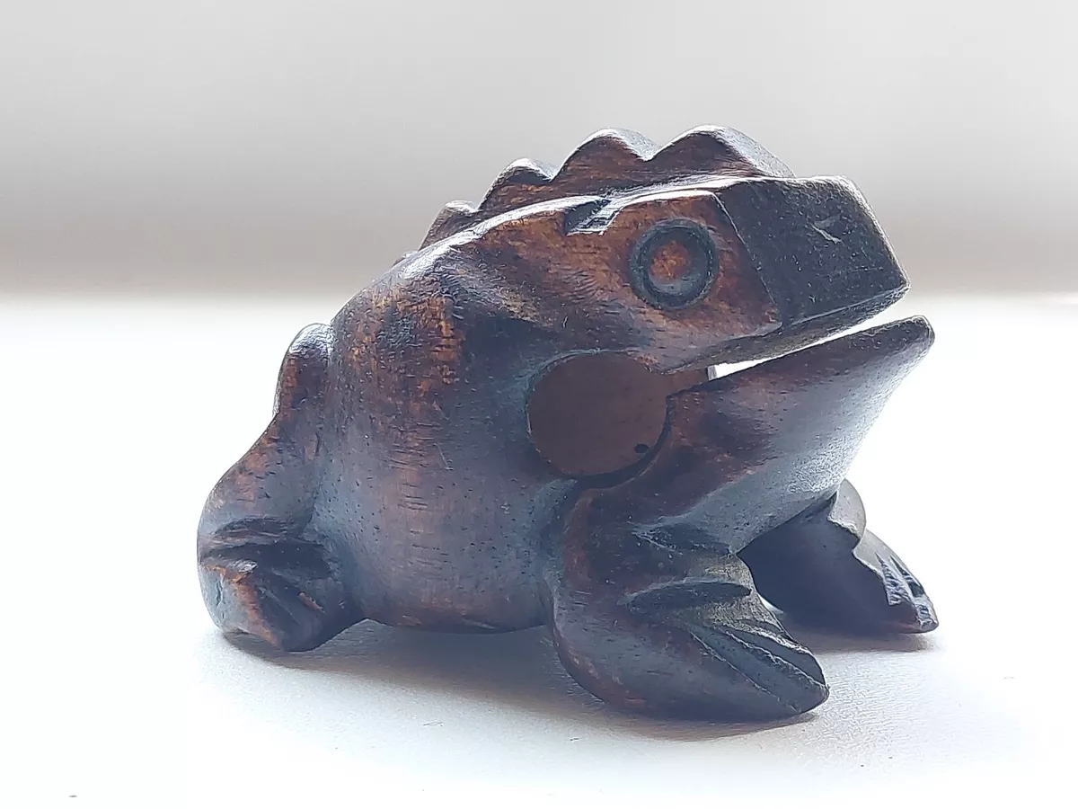 Wooden Frog Hand Carved Calling Musical Instrument Pencil Holder