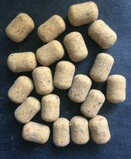 STICKY BAITS MANILLA DUMBELL WAFTERS PACK OF 20 x 14mm WAFTER HOOK BAITS