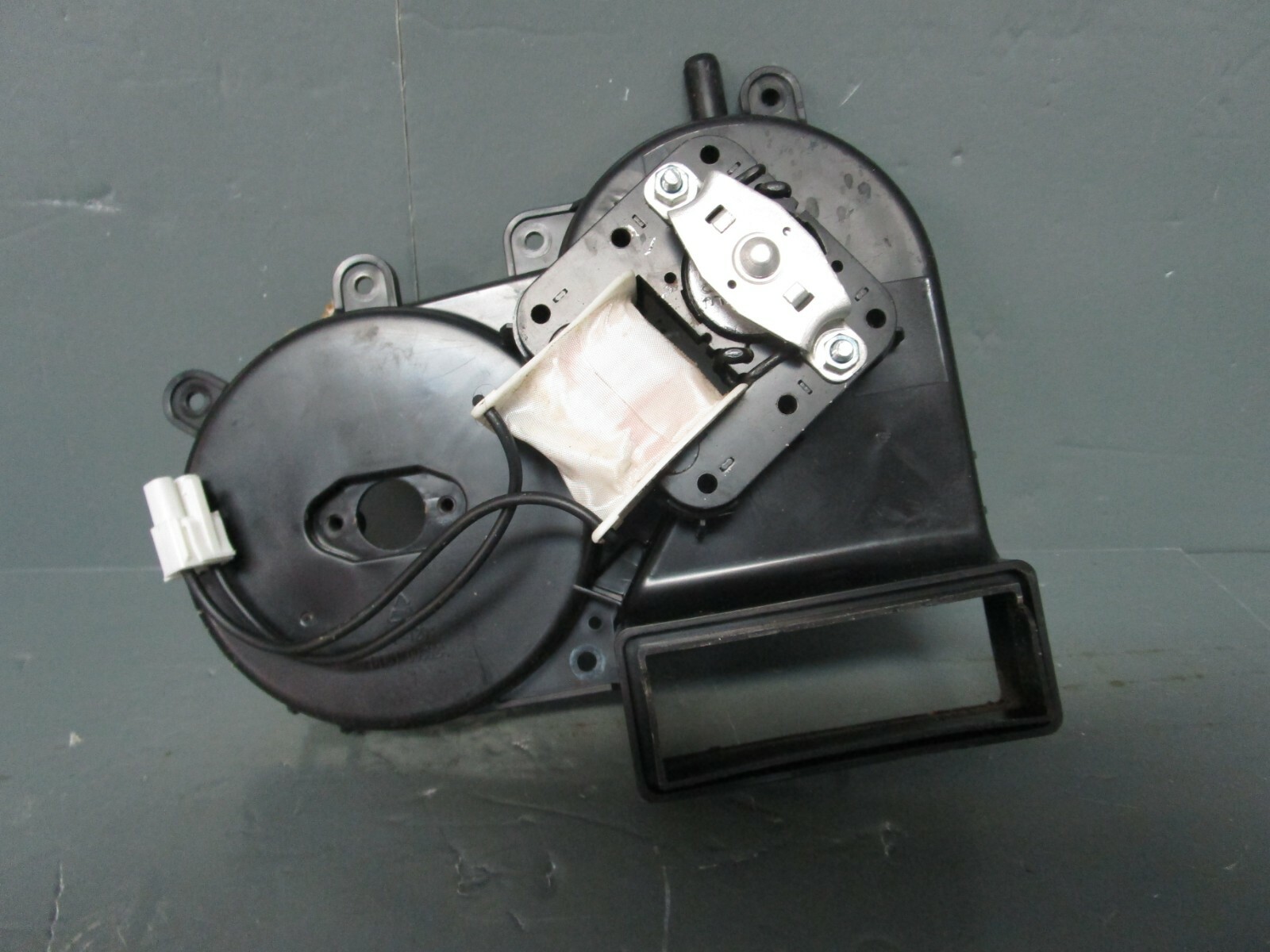 Samsung Dishwasher Vent Motor Assembly, Black (120V, 60Hz) DD6100302A