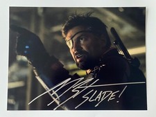 MANU BENNETT In Person Signed Autograph 20x25cm Arrow