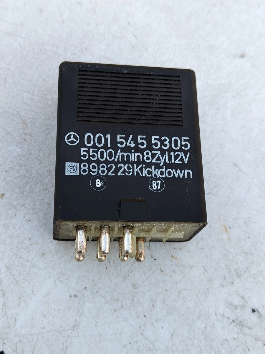 W126 500SE 380SE Mercedes Fuel Pump Relay OEM 0015455305 Kickdown  