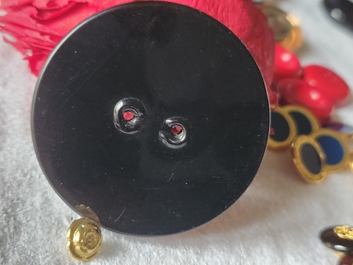 Enorme bouton ancien en celluloïd noir XXL 5 cm ou 50 mm ref 933 - Imagen 2 de 5