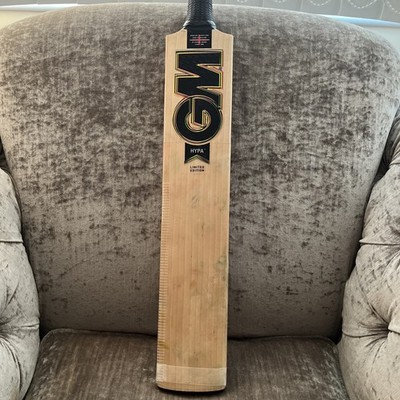 GM Hypa English Willow Cricketschläger Limited Edition Grade 1 2lb 10oz
