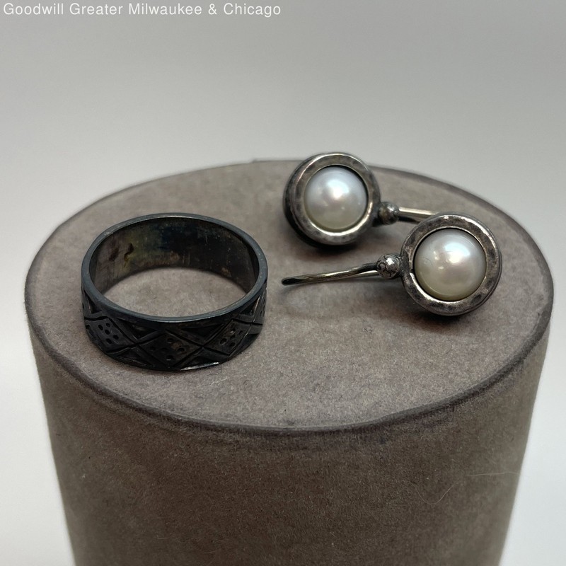Artisan 925 Textured Band Ring & Pearl Drop Earrings 9.8g