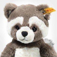 Pedro Raccoon by Steiff - plush cuddly soft toy - 074417