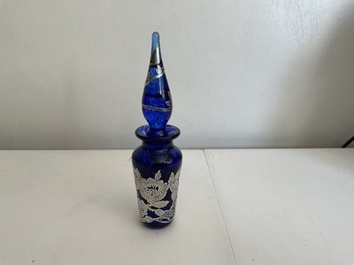 Laugharne Blau Glas Duftflasche Appliziert Silber Blumenmuster