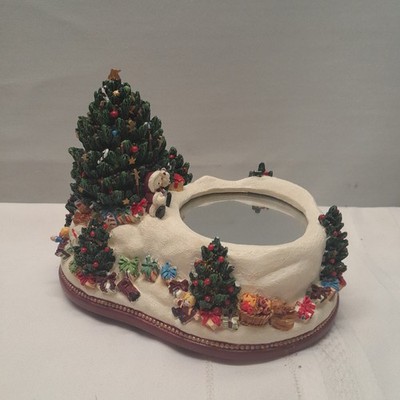 ''Frosty Friends'' Princess House Musical Keepsake #674 