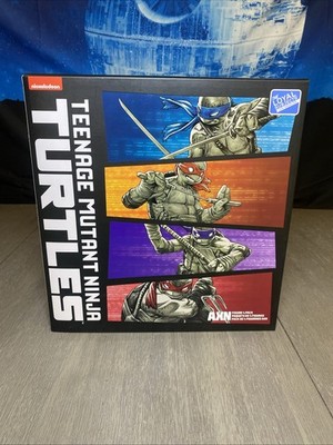 Teenage Mutant Ninja Turtles BST AXN TMNT Comic Black & White 4-Pack SDCC 2023