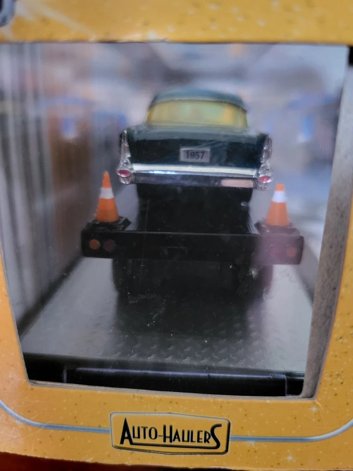 M2 Customized Set Of A Chevy LCF Auto-Haulers& 2-1957 Chevy Bel-Airs With Flames - Image 4 of 4