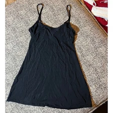 Victoria's Secret Black Slip Dress Size L Adjustable Straps Style 3378