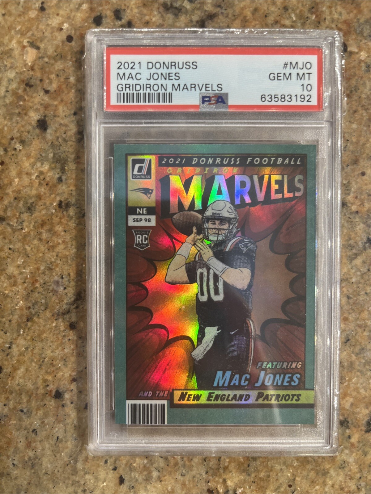 Mac Jones Panini Donruss Gridiron Marvels #MJO Base
