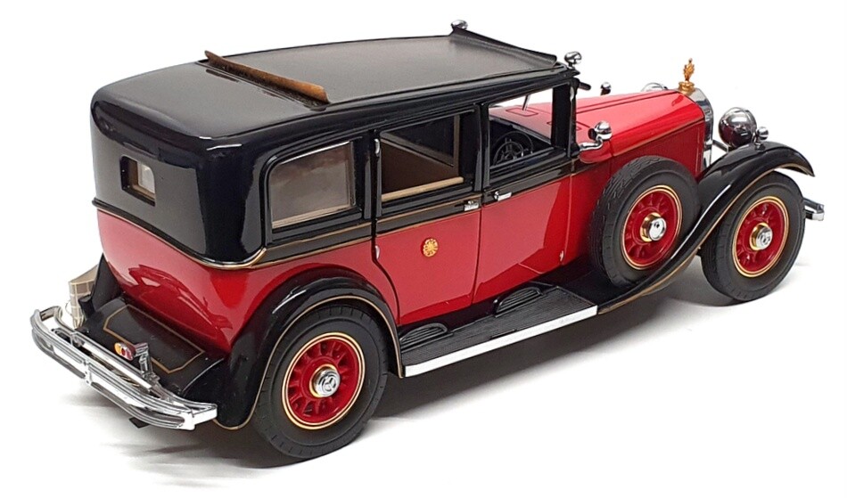 Franklin Mint 1/24 Scale B11SD61 - 1935 Mercedes Benz 770k Franklin Mint 1/24 Scale B11SD61 - 1935 Mercedes Benz 770k