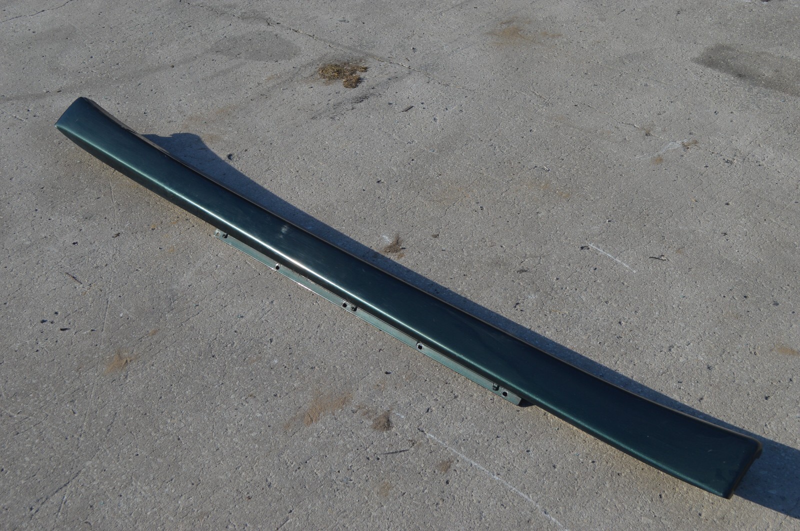2004 M138 MASERATI COUPE GT LEFT DRIVER SIDE SKIRT ROCKER PANEL GREEN