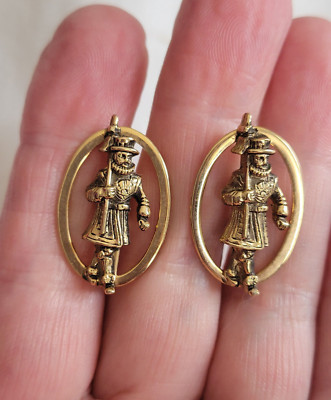 Vintage Beefeater London Tower Guard Gold Toned Cufflinks EXC