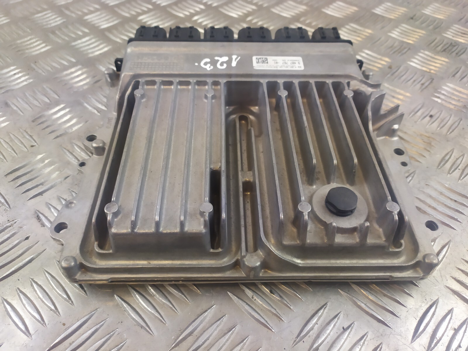 BMW 5 G30 Engine Control Unit 2.0 Hybrid 185kw 0261S21181 9487767  