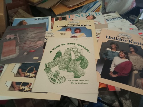 Lot of 40X Vintage Assortment of Crochet and Knitting Leaflets & Pattern Lot 42 - Picture 3 of 8