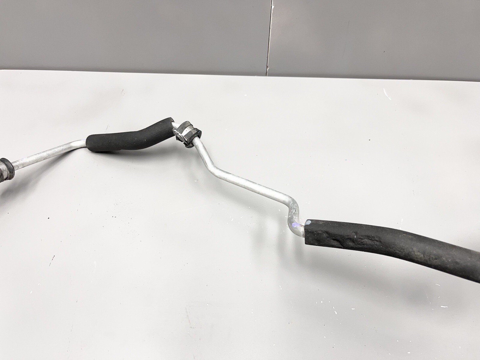 ⭐️2017-2020 MASERATI LEVANTE AC AIR CONDITION CONDENSER HOSE TUBE PIPE LINE OEM