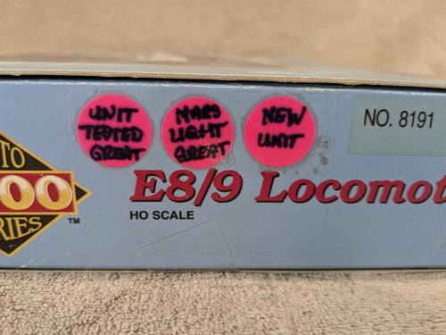 Proto 2000 HO 8191 E8/9 A-Unit Missouri Pacific EMD Locomotive MoPac #7020 - Picture 7 of 21