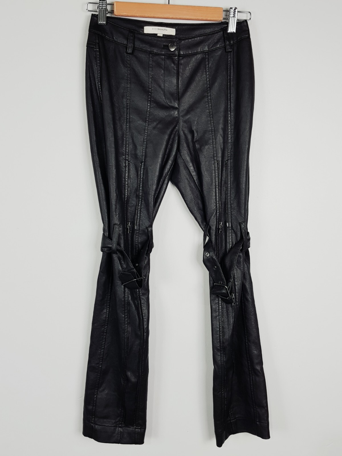BCBG MAXAZRIA Runway Womens Size XXS or 6 Black Daxter Faux Leather Pants